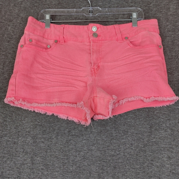 REFUGE WOMENS Y2K BRIGHT NEON HOT PINK CUT OFF DENIM SHORTS SIZE 12 - Picture 1 of 6